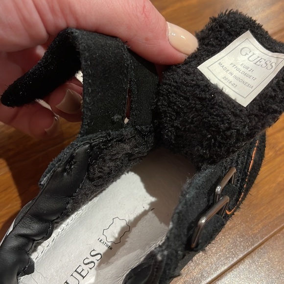 Guess Sneakers‎ - Picture 7 of 7